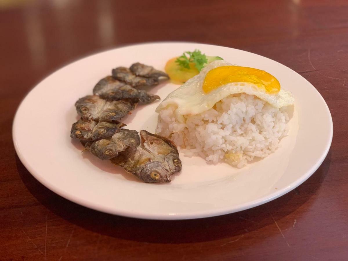 鹬鸵酒店 宿务 外观 照片
