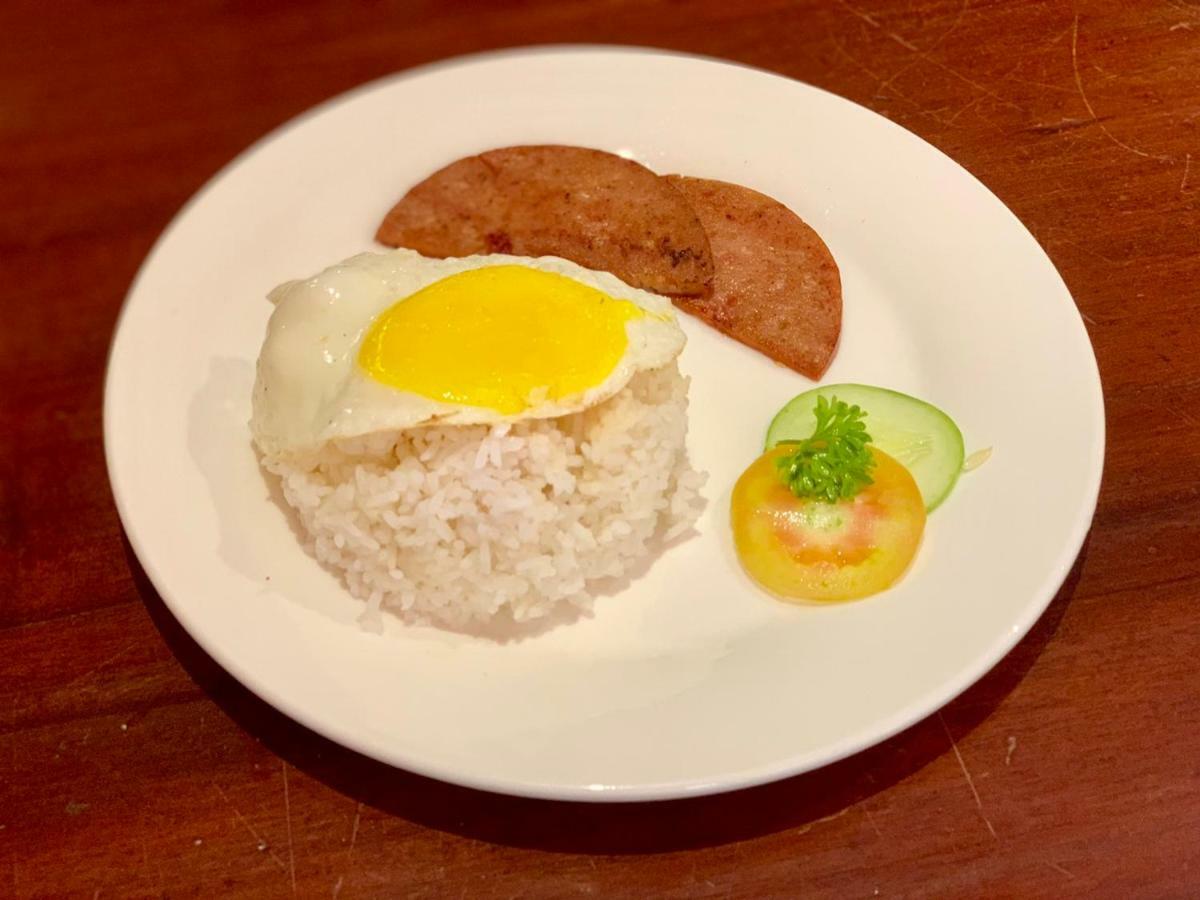 鹬鸵酒店 宿务 外观 照片